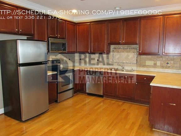 5th image of 4506 Piedmont Trace Dr