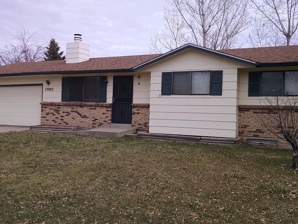 Front of house. House has been painted since this picture was taken.