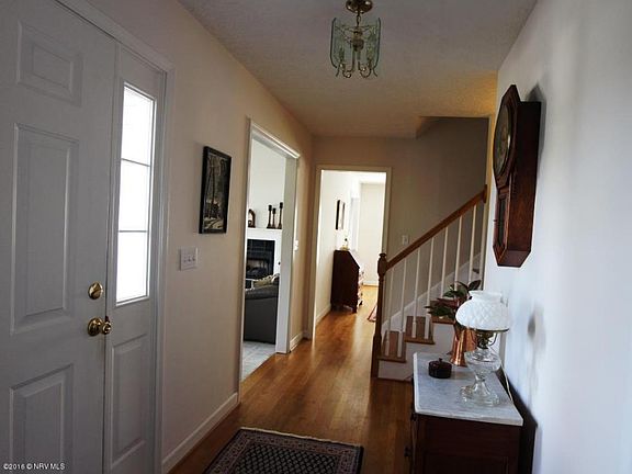 4th image of 305 Craig Dr