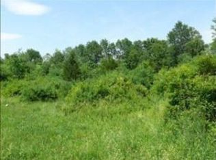 9 Bower Rd, Poughkeepsie, NY 12603