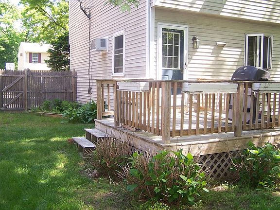 5th image of 3 Christina Dr #B