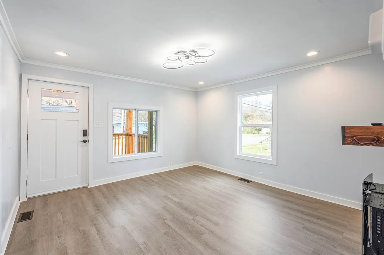 2 bed, 771 sqft, $1,475 — Photo 3