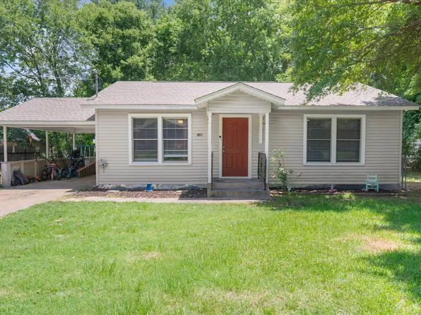 189 S Pine St, Van, TX 75790