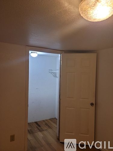 1st image of 1631 Hickory Ave #1