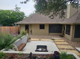 700 Racquet Ct, Harker Heights, TX 76548