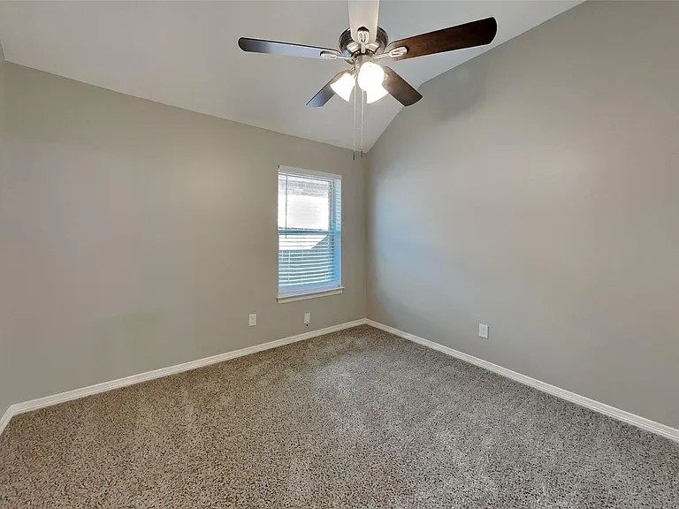 8227 Sports Haven Dr — Photo 13