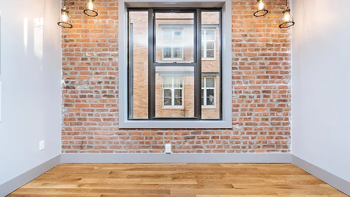 Rented by Nooklyn NYC LLC | media 4