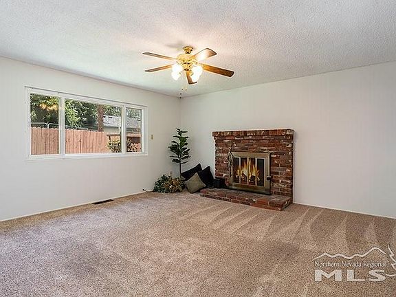 2nd image of 1860 Verano Dr