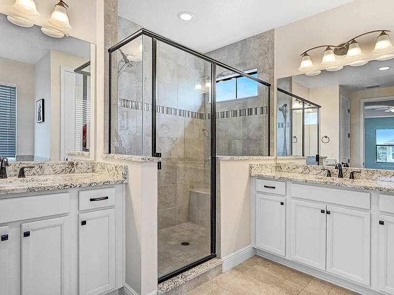 8212 Paragrass Ave — Photo 18