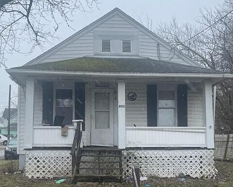 1st image of 605 Grant St