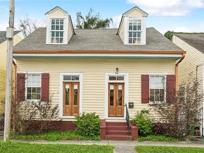 832 Josephine St, New Orleans, LA, 70130