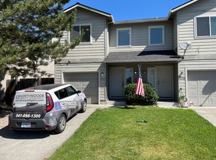 3210 Library Ave, White City, OR 97503