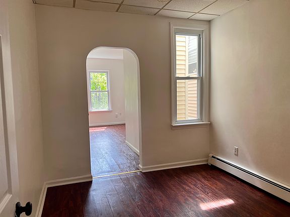 2nd image of 26 Dales Ave Floor 2