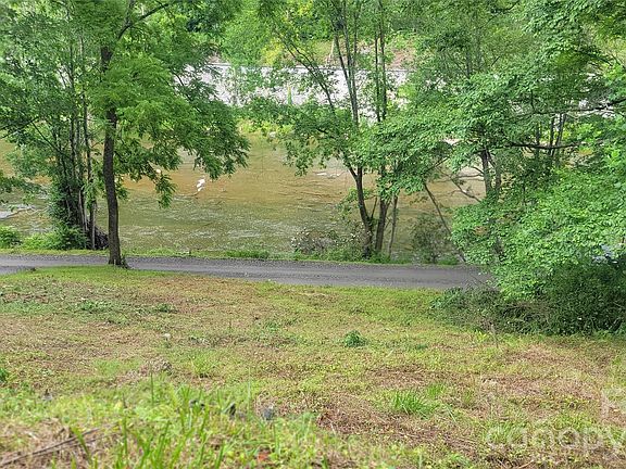 2nd image of 2079 Roses Branch Rd