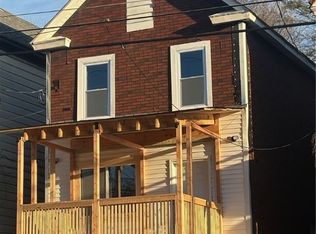 210 N 4th St, Jeannette, PA 15644