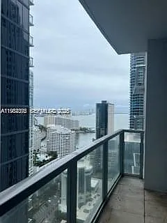 1050 Brickell Ave #3122 — Photo 9