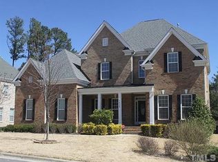 1435 Carpenter Town Ln, Cary, NC 27519