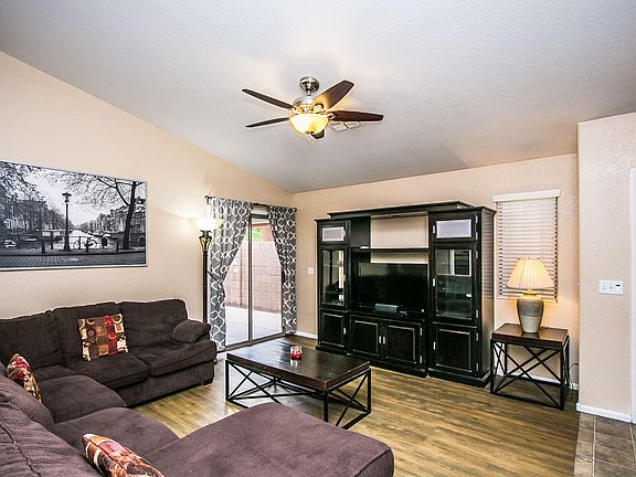 5th image of 42383 W Hillman Dr