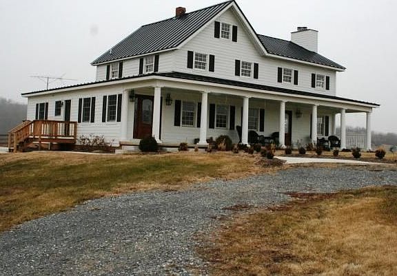2nd image of 1523 Savannah Ln