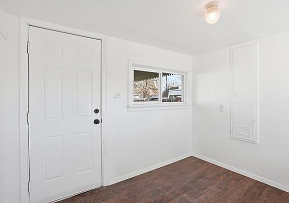 2nd image of 5604 N Regal St