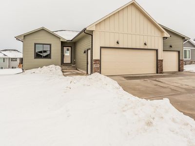 4013 S Catcher Ct, Sioux Falls, SD, 57110
