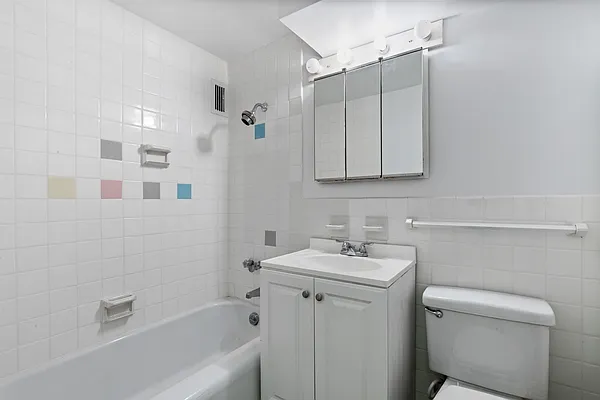 Rented by Douglas Elliman | media 6