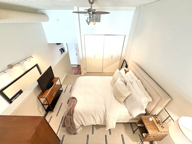 2429 Locust St #616 — Photo 13