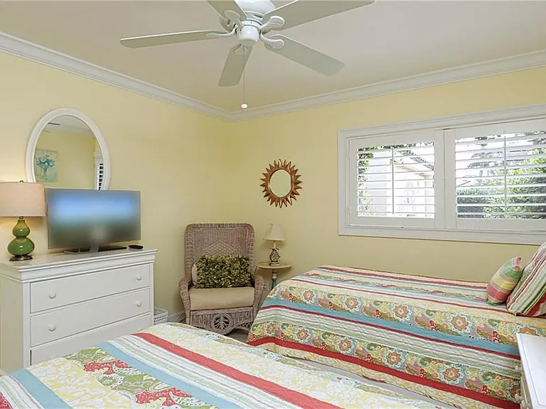 6810 Sand Pointe Cir #4.26 — Photo 15