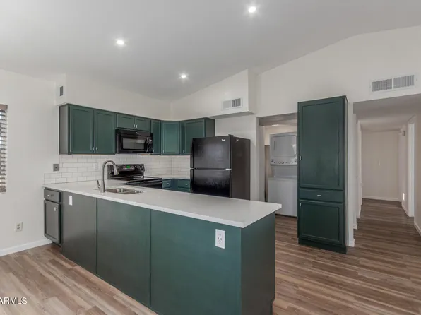 1047 W LAGUNA Drive, Tempe, AZ 85282