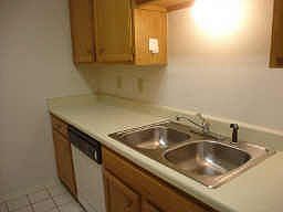 4th image of 17435 Red Oak Dr #7435