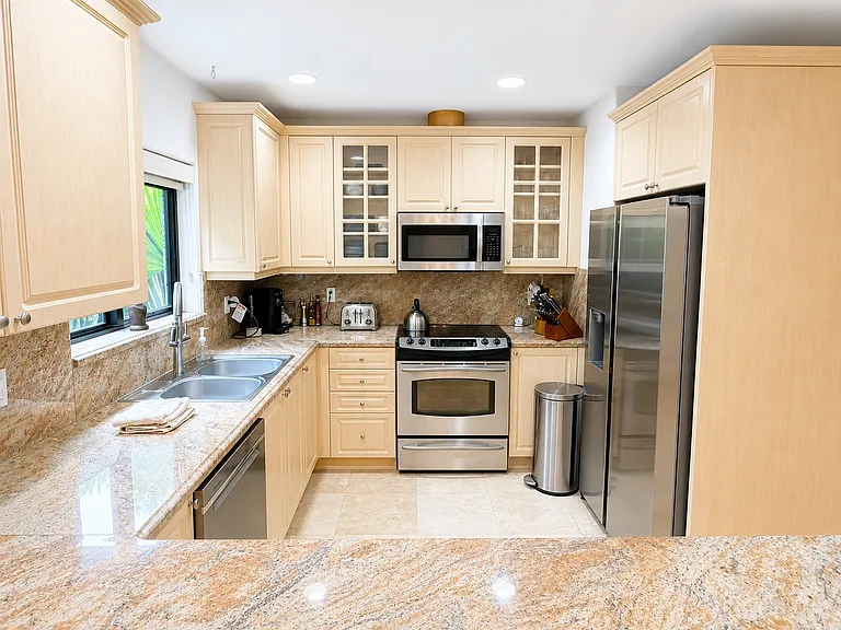 3082 Lime Ct — Photo 8
