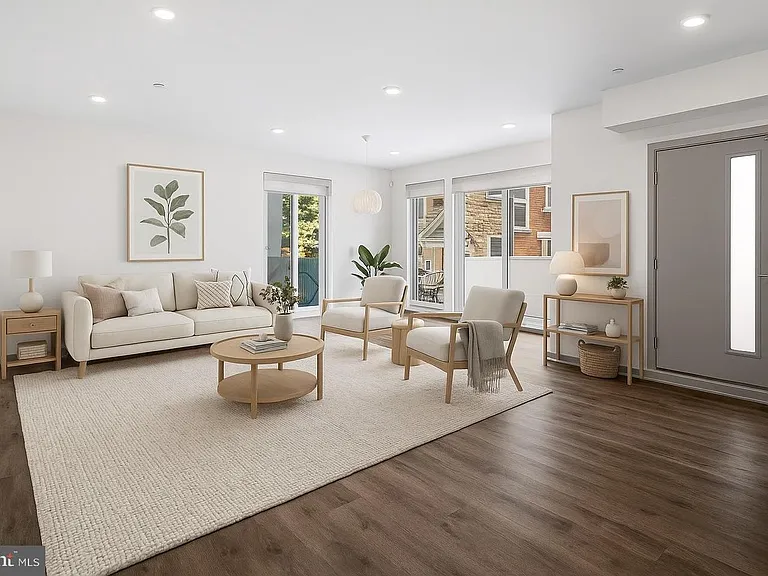 411 W Berks St #1 — Photo 2