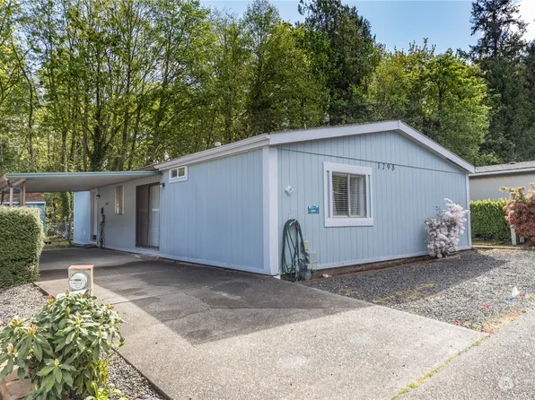 1298 NE Steele Creek Drive, Bremerton, WA 98311