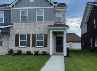 2208 Hospitality Ln, Murfreesboro, TN 37128