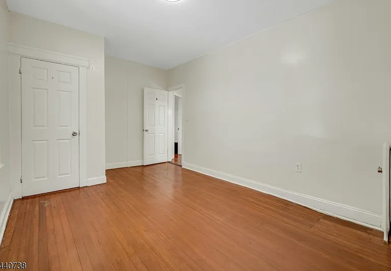 127 S Burnett St #R4-4 — Photo 15