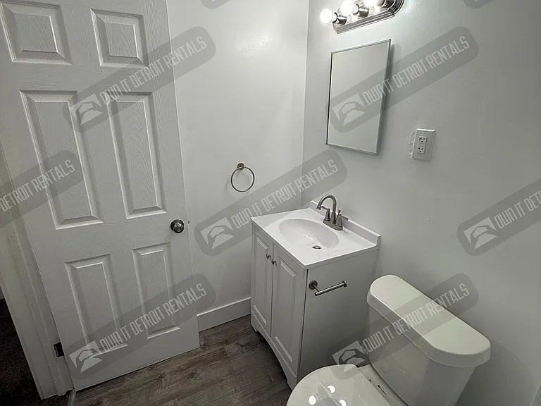 19263 Conley St — Photo 21