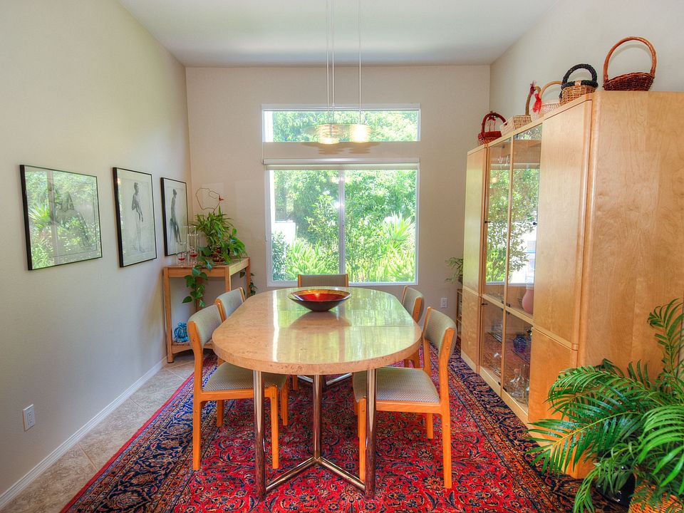 1st image of 948 Blackbourne Point
