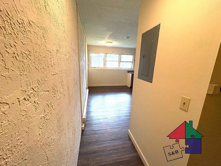 833 Queen City Park Rd. — Photo 8