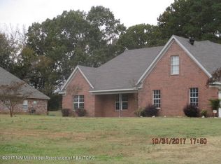 283 Malone Rd S, Hernando, MS 38632