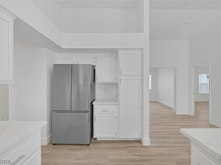 8249 Peaceful Canyon Dr — Photo 11