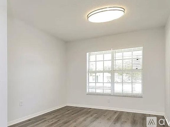 5th image of 455 Sun Warbler Way #3
