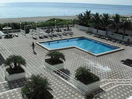 2nd image of 5701 Collins Ave APT 811