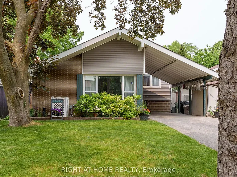 60 Brookridge Dr — Photo 1