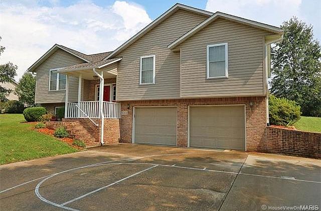 1st image of 1044 Aspen Dr