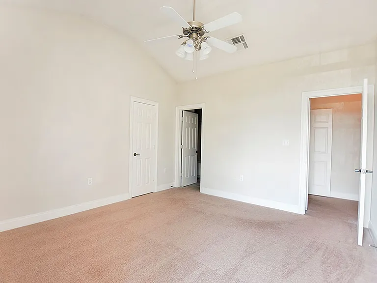 The Villas at Laketown — Photo 10