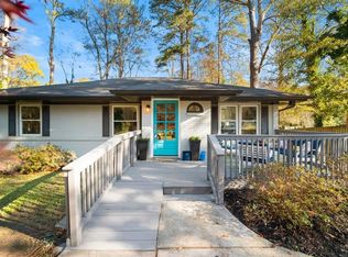 952 S Columbia Dr, Decatur, GA 30030