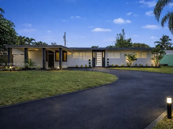 317 NW 27th St, Fort Lauderdale, FL 33311