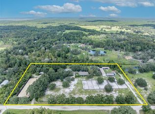 2075 Genova Dr, Oviedo, FL 32765