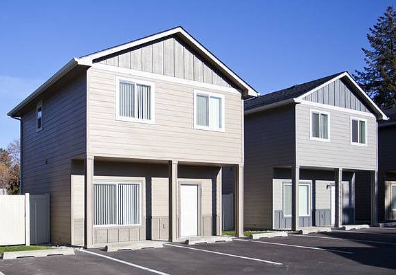 2nd image of 607 W Cherry Ln
