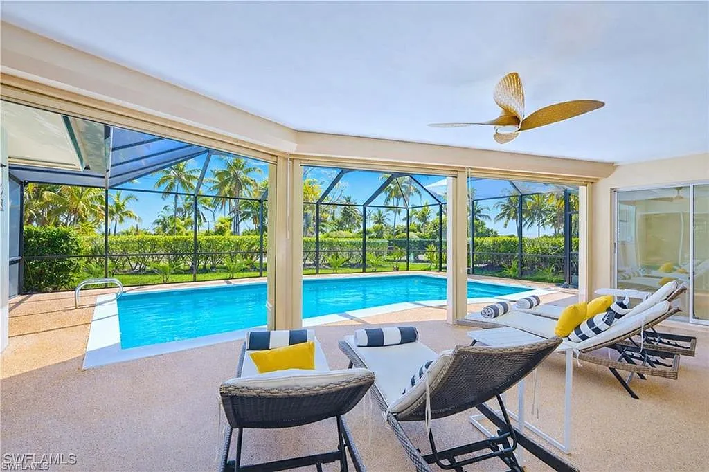 3 bed, 3.0 bath, 2214 sqft, $30,000 — Photo 4